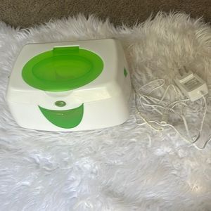 Munchkins wipe warmer